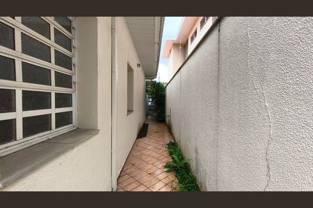 Casa à venda com 170m², 3 quartos e 4 vagasCorredor