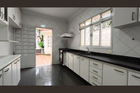 Casa à venda com 170m², 3 quartos e 4 vagasCozinha