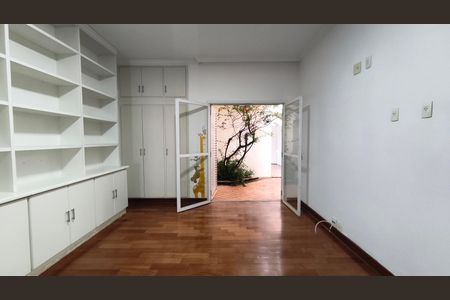 Casa à venda com 170m², 3 quartos e 4 vagasQuarto 1