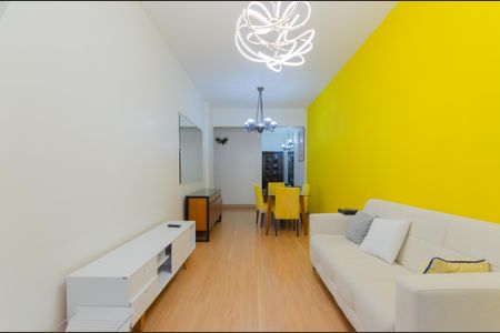 Apartamento à venda com 72m², 1 quarto e sem vagaSala