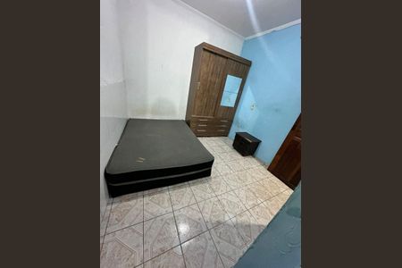 Quarto de casa para alugar com 2 quartos, 80m² em Jardim Danfer, São Paulo