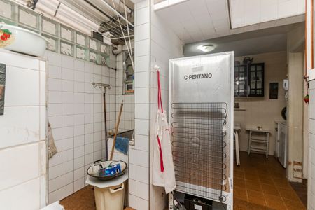 Apartamento à venda com 71m², 2 quartos e 1 vaga Apartamento à venda com 71m², 2 quartos e 1 vagaÁrea de Serviço