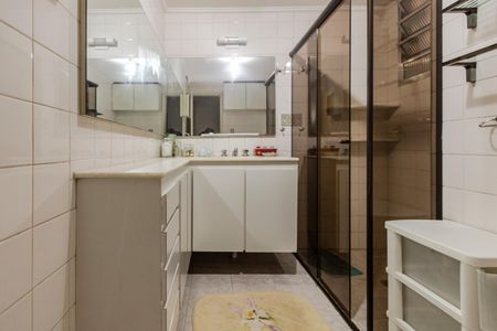 Apartamento à venda com 71m², 2 quartos e 1 vaga Apartamento à venda com 71m², 2 quartos e 1 vagaBanheiro