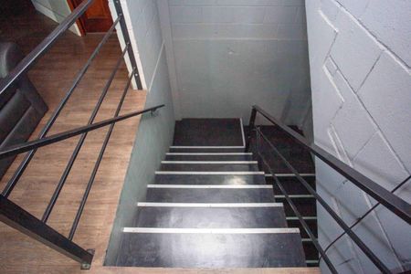 Apartamento para alugar com 49m², 2 quartos e 1 vagaEscada