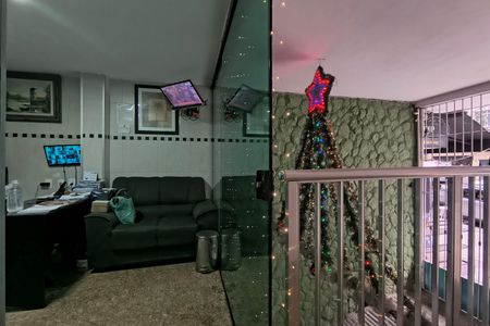 Apartamento à venda com 35m², 1 quarto e sem vagaFachada e portaria