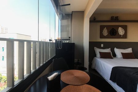 Studio para alugar com 23m², 1 quarto e sem vaga Studio para alugar com 23m², 1 quarto e sem vagaVaranda