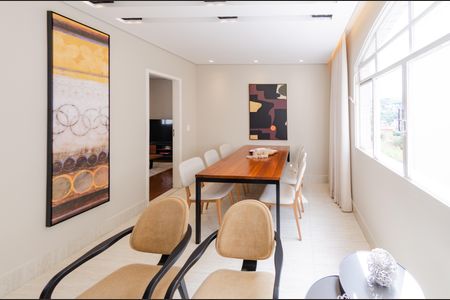 Apartamento para alugar com 110m², 3 quartos e 1 vagaSala