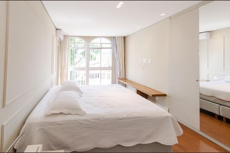 Apartamento para alugar com 110m², 3 quartos e 1 vagaSuíte