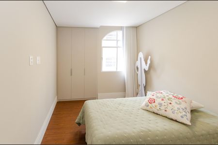 Apartamento para alugar com 110m², 3 quartos e 1 vagaQuarto 1