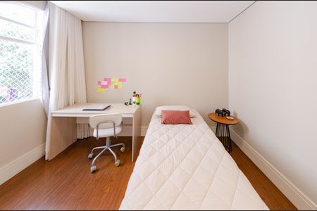 Apartamento para alugar com 110m², 3 quartos e 1 vagaQuarto 2