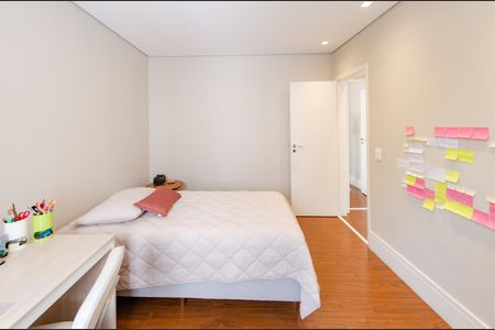 Apartamento para alugar com 110m², 3 quartos e 1 vagaQuarto 2