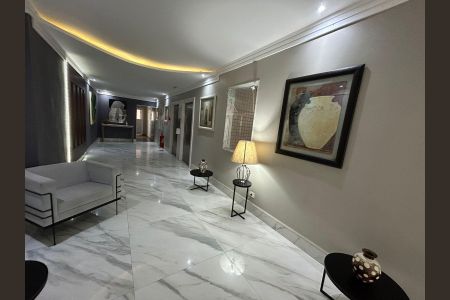 Apartamento para alugar com 80m², 2 quartos e 1 vagaHall de entrada