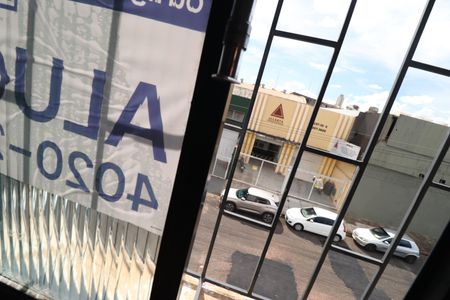 Apartamento para alugar com 105m², 4 quartos e 1 vagaPlaquinha