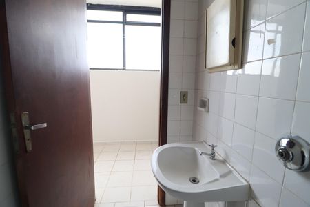 Apartamento para alugar com 105m², 4 quartos e 1 vagaBanheiro de serviço