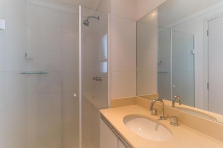 Apartamento para alugar com 72m², 2 quartos e 1 vaga Apartamento para alugar com 72m², 2 quartos e 1 vagaBanheiro