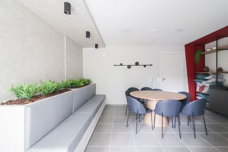 Apartamento para alugar com 38m², 2 quartos e sem vagaÁrea comum - Brinquedoteca