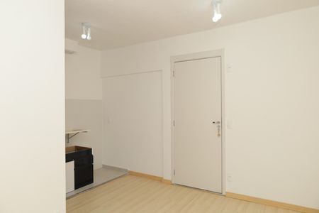 Sala de apartamento para alugar com 2 quartos, 38m² em Vila Campanela, São Paulo