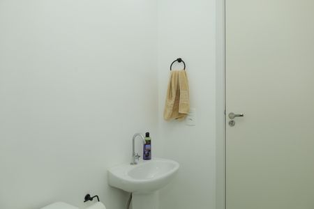 Apartamento para alugar com 38m², 2 quartos e sem vagaBanheiro