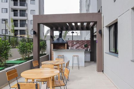 Apartamento para alugar com 38m², 2 quartos e sem vagaÁrea comum - Churrasqueira