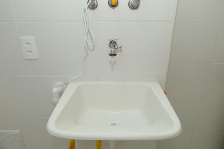 Apartamento para alugar com 38m², 2 quartos e sem vagaÁrea de Serviço