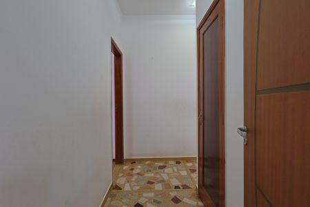 Casa à venda com 316m², 5 quartos e 4 vagasCorredor