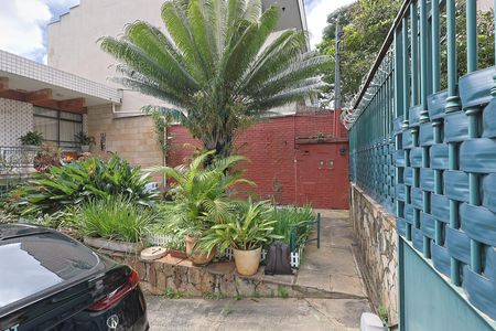 Casa à venda com 316m², 5 quartos e 4 vagasÁrea comum