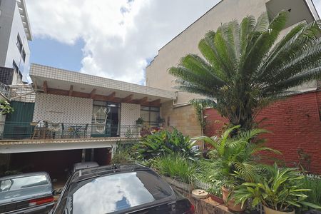 Casa à venda com 316m², 5 quartos e 4 vagasÁrea comum