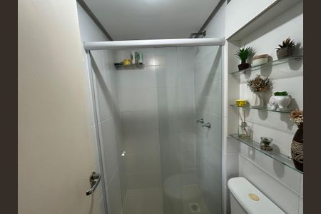 Apartamento à venda com 48m², 2 quartos e 1 vagaBanheiro Social
