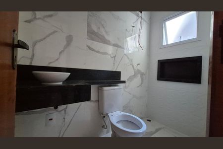 Banheiro da suíte  de casa à venda com 3 quartos, 150m² em Vila Camilópolis, Santo André