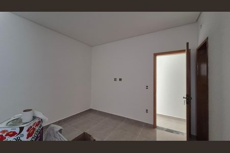 Suíte  de casa à venda com 3 quartos, 150m² em Vila Camilópolis, Santo André