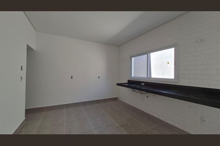 Cozinha de casa à venda com 3 quartos, 150m² em Vila Camilópolis, Santo André