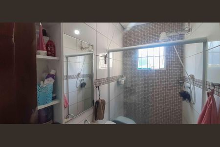 Casa à venda com 218m², 4 quartos e 3 vagas Casa à venda com 218m², 4 quartos e 3 vagasBanheiro dos Quartos