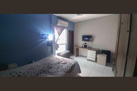 Casa à venda com 218m², 4 quartos e 3 vagas Casa à venda com 218m², 4 quartos e 3 vagasSuíte 1