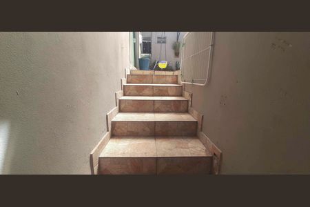 Casa à venda com 218m², 4 quartos e 3 vagas Casa à venda com 218m², 4 quartos e 3 vagasAcesso a Casa