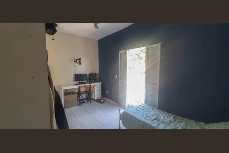 Casa à venda com 218m², 4 quartos e 3 vagas Casa à venda com 218m², 4 quartos e 3 vagasSuíte 2