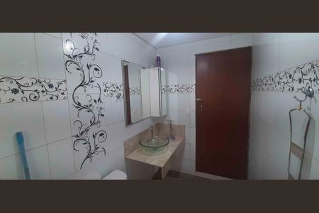 Casa à venda com 218m², 4 quartos e 3 vagas