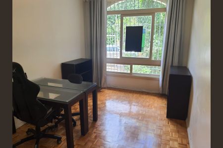 Sala de apartamento à venda com 1 quarto, 50m² em Boa Vista, Porto Alegre