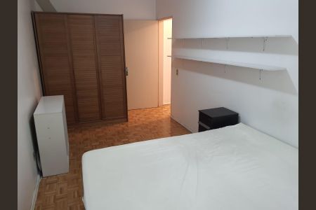 Quarto de apartamento à venda com 1 quarto, 50m² em Boa Vista, Porto Alegre