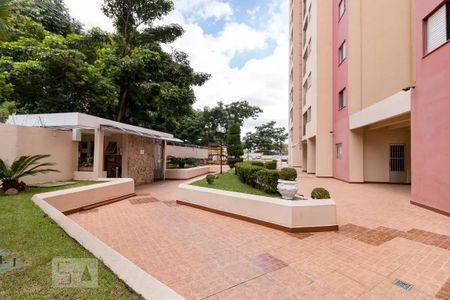 Apartamento à venda com 44m², 2 quartos e 1 vagaÁrea comum