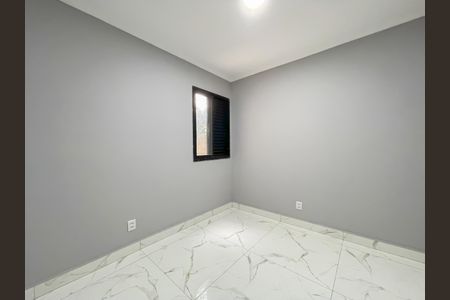 Quarto 2 de apartamento à venda com 3 quartos, 63m² em Jaguaribe, Osasco