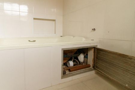 Casa para alugar com 398m², 3 quartos e 2 vagasBanheiro da Suíte 2