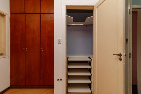 Casa para alugar com 398m², 3 quartos e 2 vagasSuíte 2