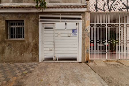Casa para alugar com 398m², 3 quartos e 2 vagasFachada