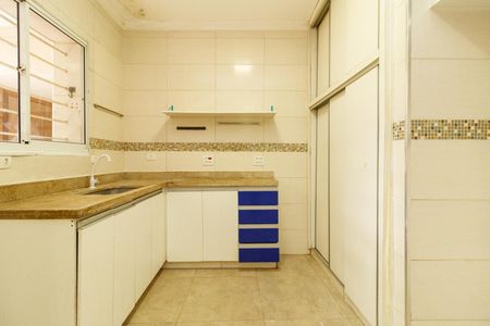 Casa para alugar com 398m², 3 quartos e 2 vagasCozinha