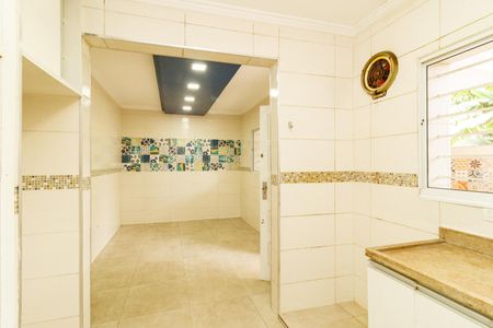 Casa para alugar com 398m², 3 quartos e 2 vagasCozinha