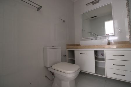 Apartamento à venda com 180m², 4 quartos e 2 vagasBanheiro da suíte 2