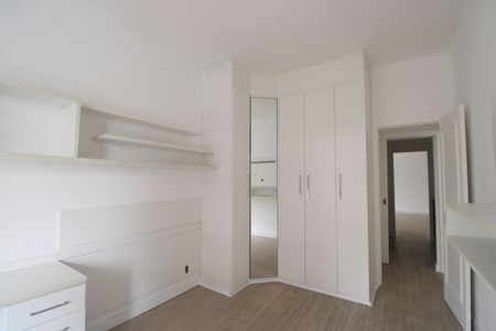 Apartamento à venda com 180m², 4 quartos e 2 vagasQuarto 1