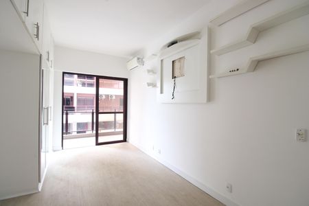 Apartamento à venda com 180m², 4 quartos e 2 vagasSuíte 2