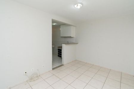 Sala de apartamento para alugar com 2 quartos, 60m² em Kennedy, Contagem