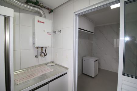 Apartamento à venda com 64m², 2 quartos e 2 vagasÁrea de Serviço